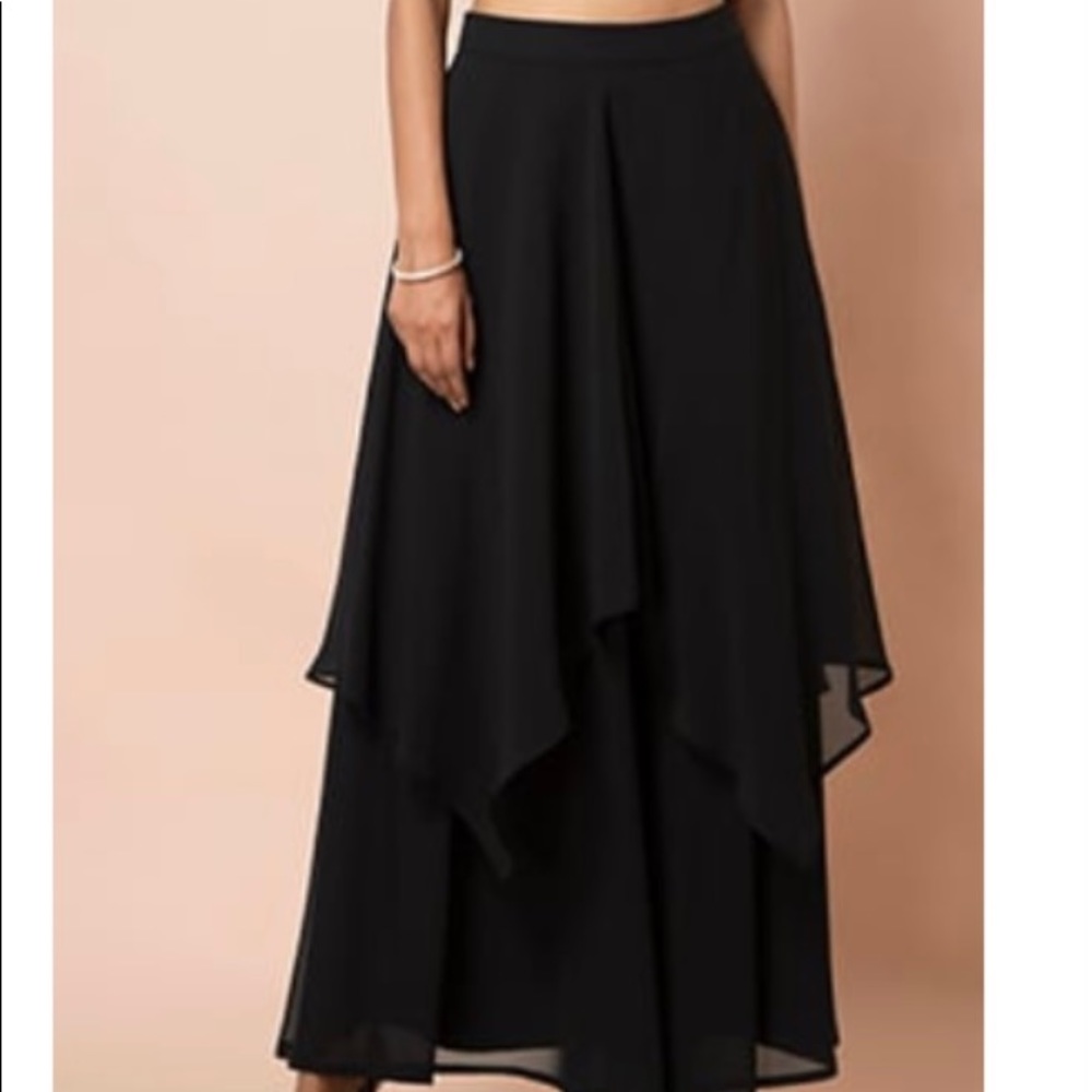 Black layered maxi skirt, size M